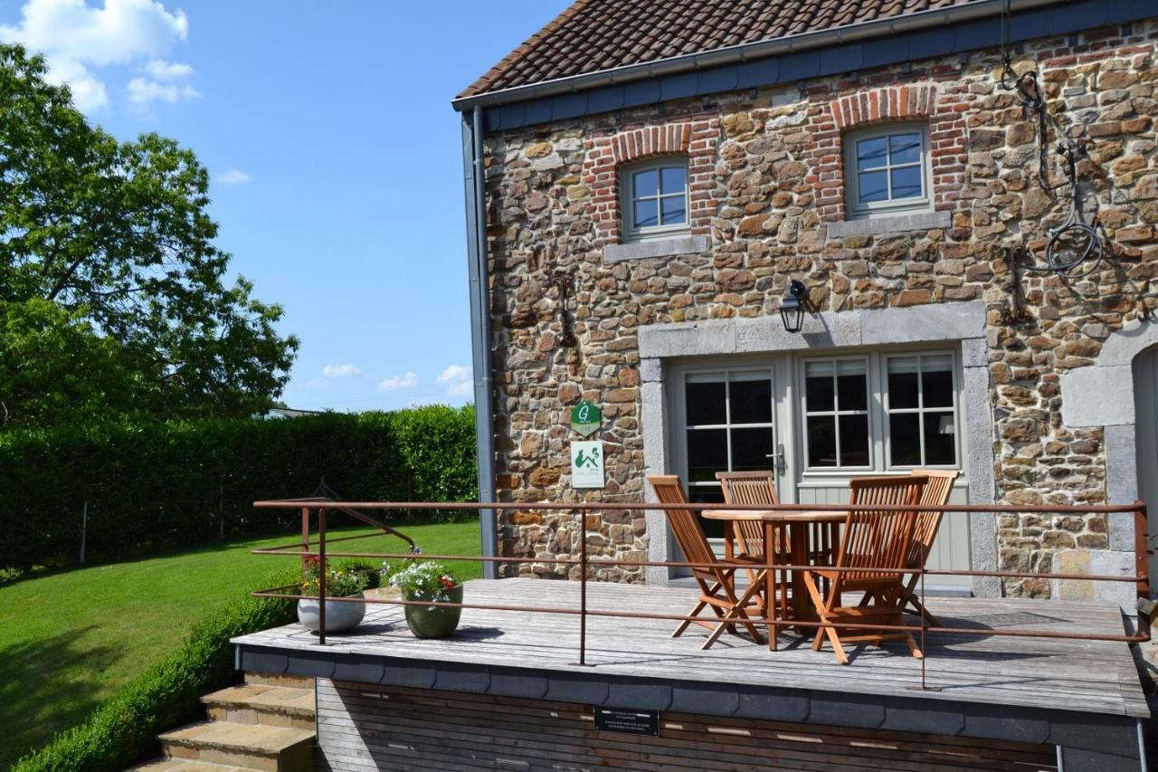 Les Houx De Mathieu Villa Engis Exterior photo